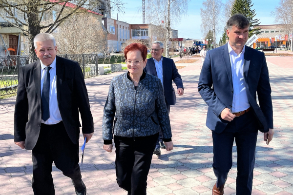 Изображение к новости 'Оксана Козловская завершила трехдневную рабочую поездку на север Томской области'. 