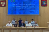 Изображение к новости 'Спикер и председатели комитетов работают в Ханты-Мансийске'. фото: dumahmao.ru