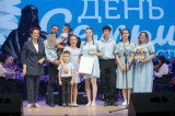 Изображение к новости 'Всё начинается с семьи'. 