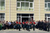 В Тегульдете проводили в последний путь Героя России