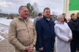 Депутаты работают в округе